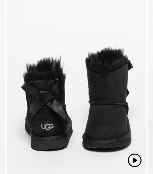 Ghete cizme Ugg Mini Bailey Bow II marimea 27 copii fete