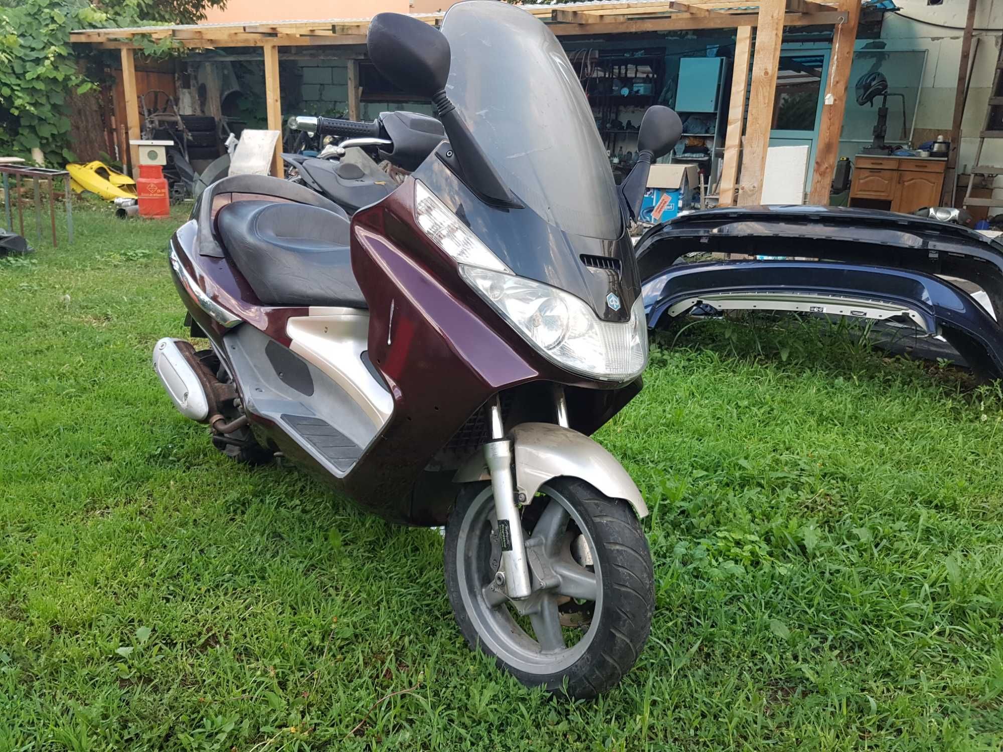 dezmembrez piese motor carene cdi  piaggio x8 x9 x10 mp3 beverly evo