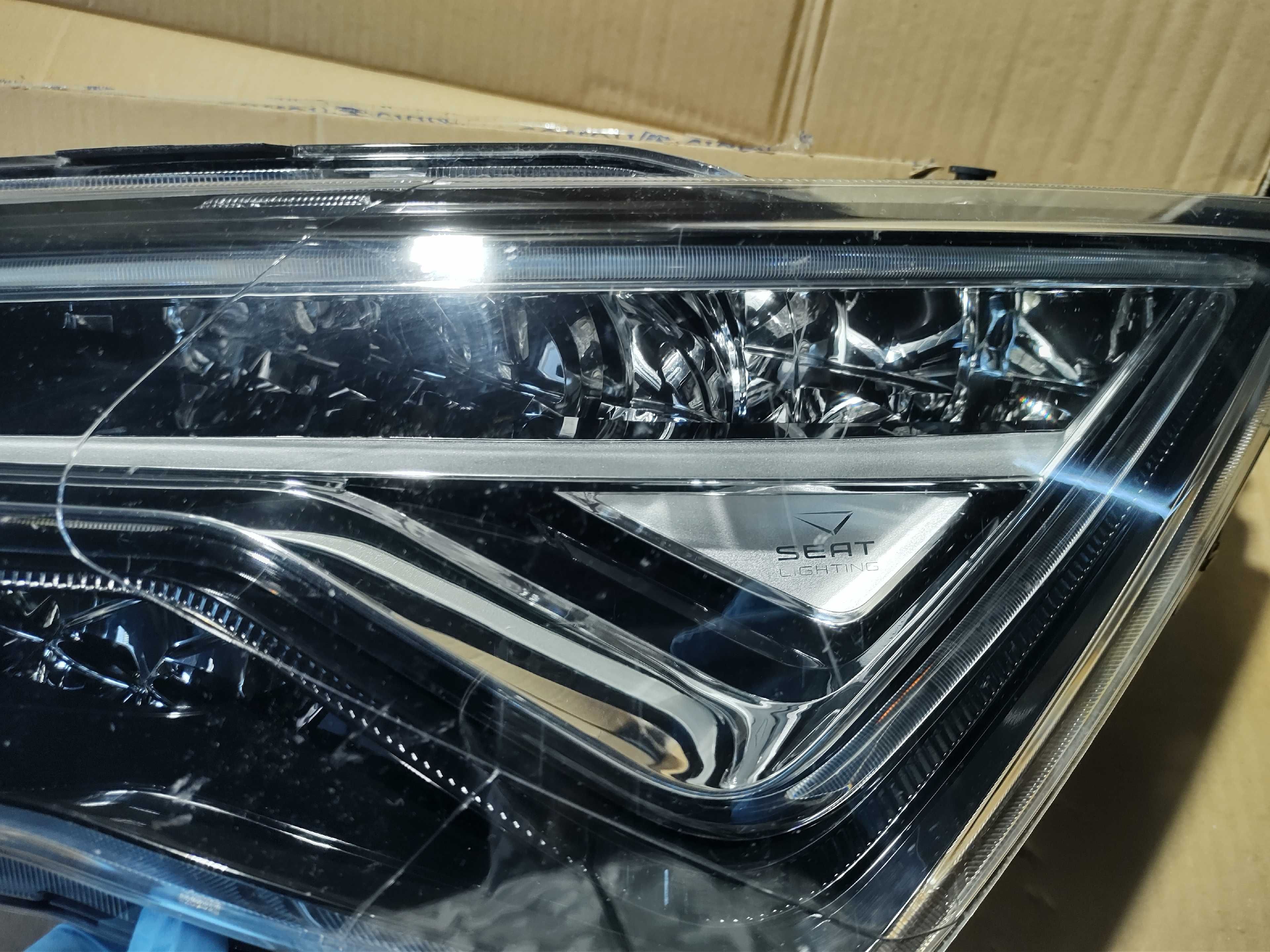 Ляв Фар SEAT ATECA Led Сеат Атека
