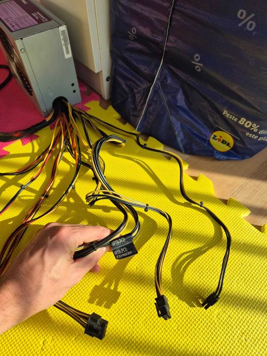 Sursa PC 650W Earthwatts