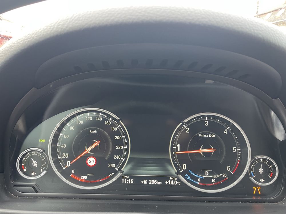 BMW520 Luxuri line