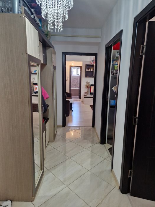 Vand apartament 3 camere, mobilat si utilat