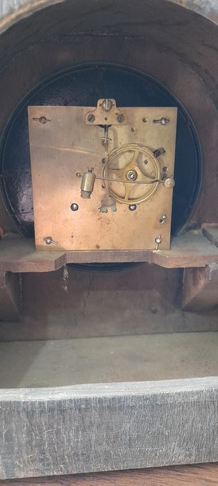 Стари камини механични часовници