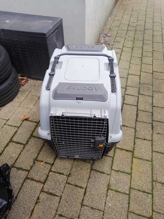 Cușcă câini talie medie