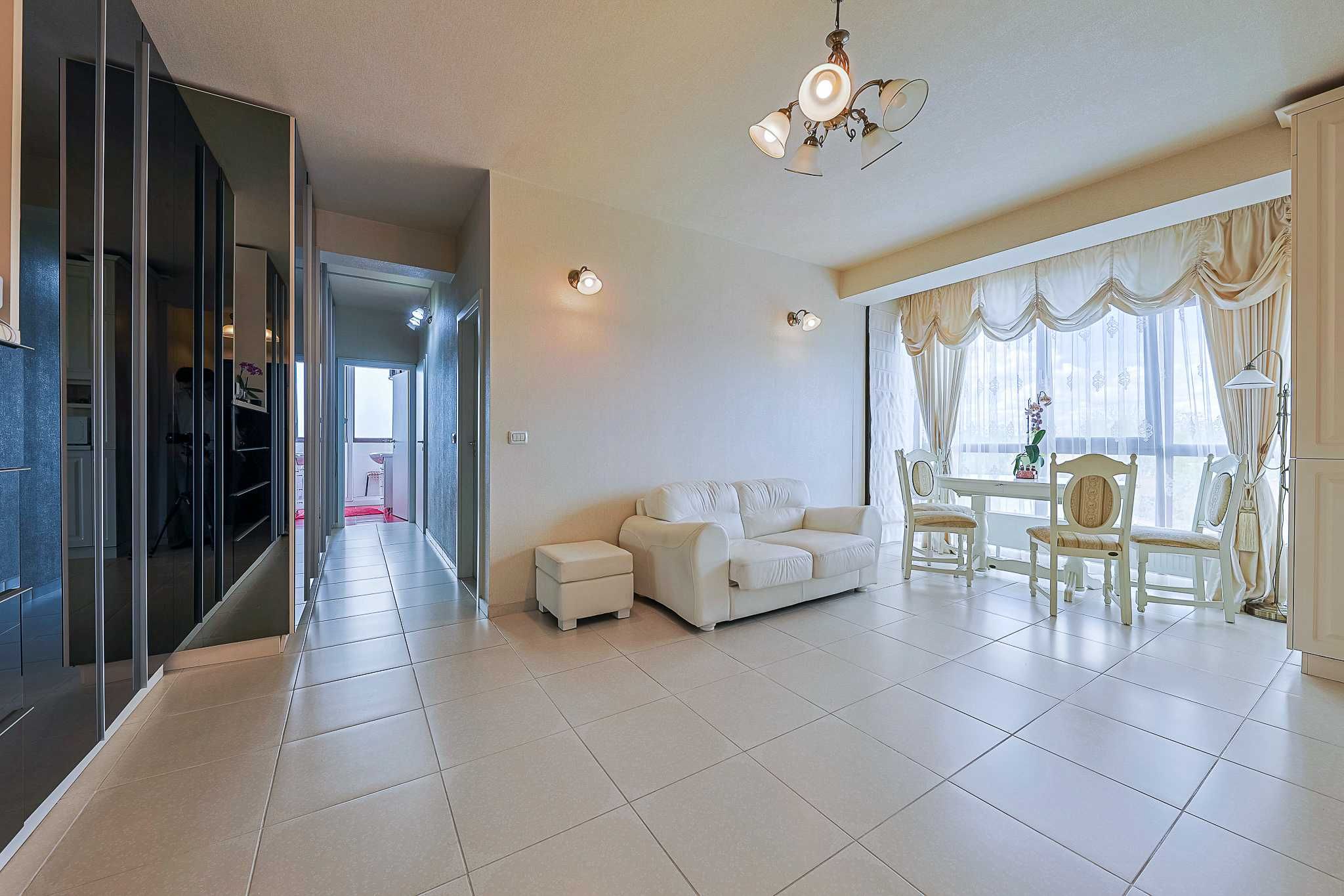 Vanzare apartament lux 3 camere, zona Telegrafului/Badea Cartan.