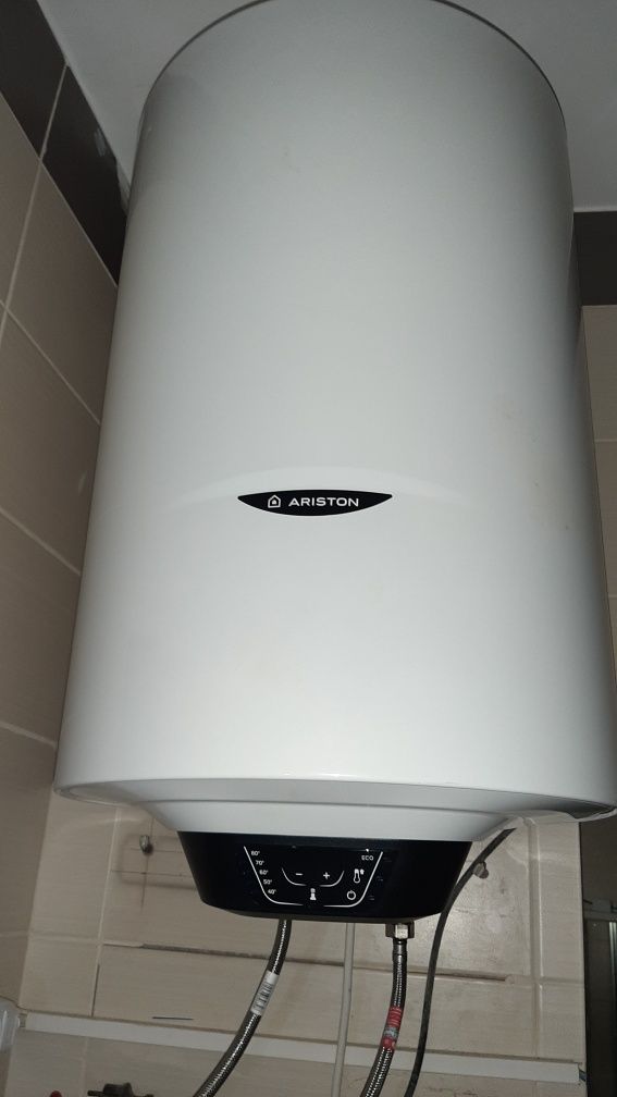 Boiler electric Ariston 80l