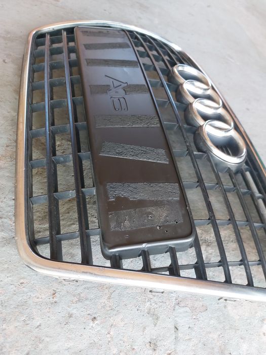 Grila Bara fata Audi A6 C6 4F Facelift originala model 2008-2011