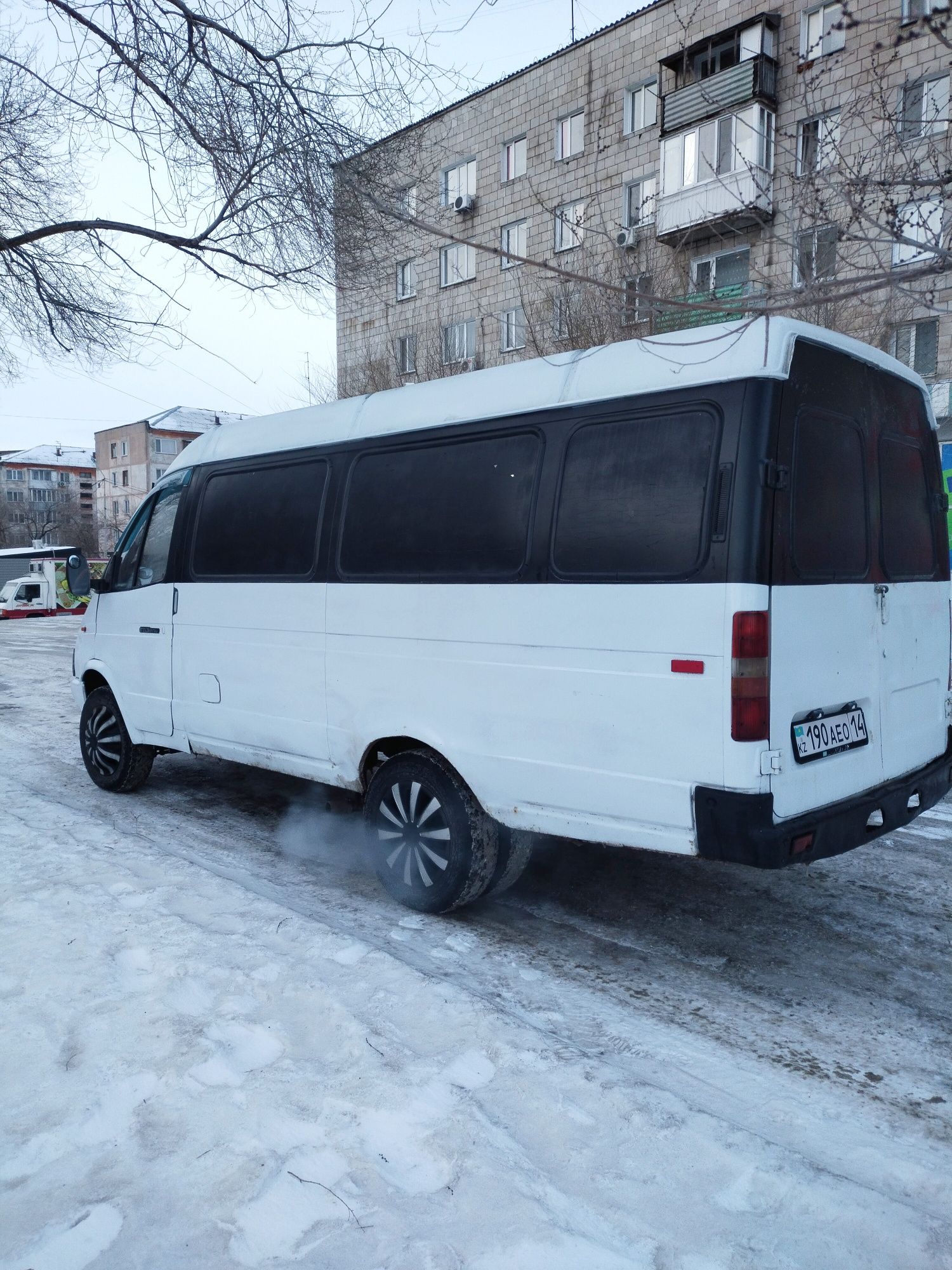 Продам газель цельно металлическую