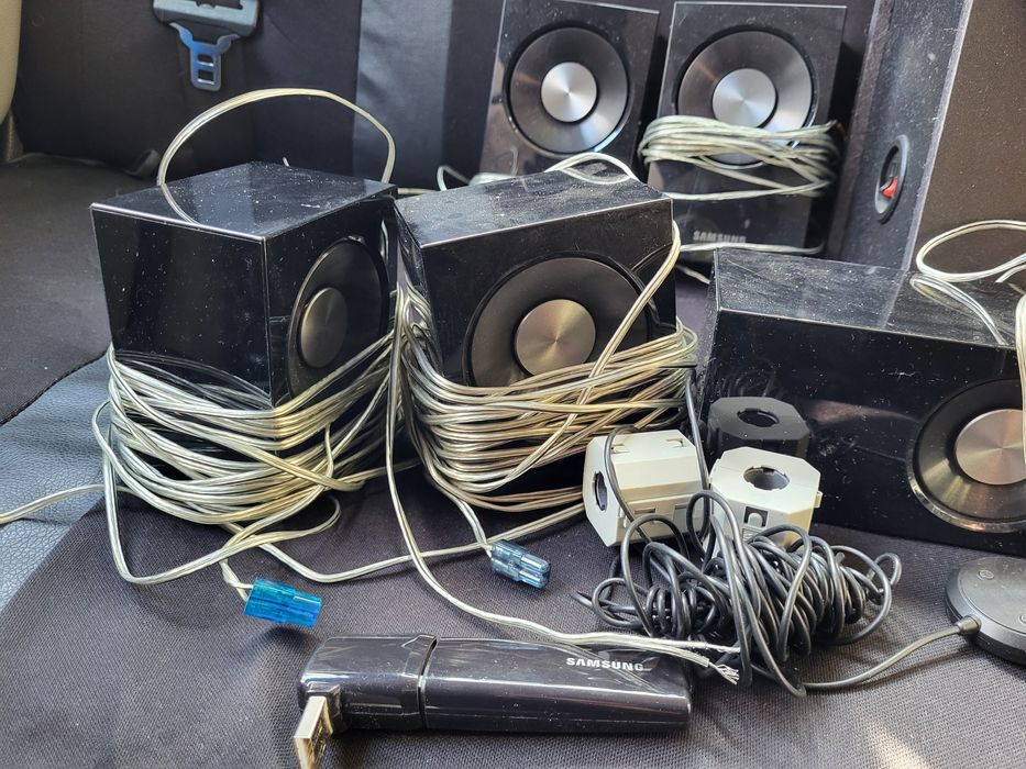 Boxe Samsung cu subwoofer 5+1