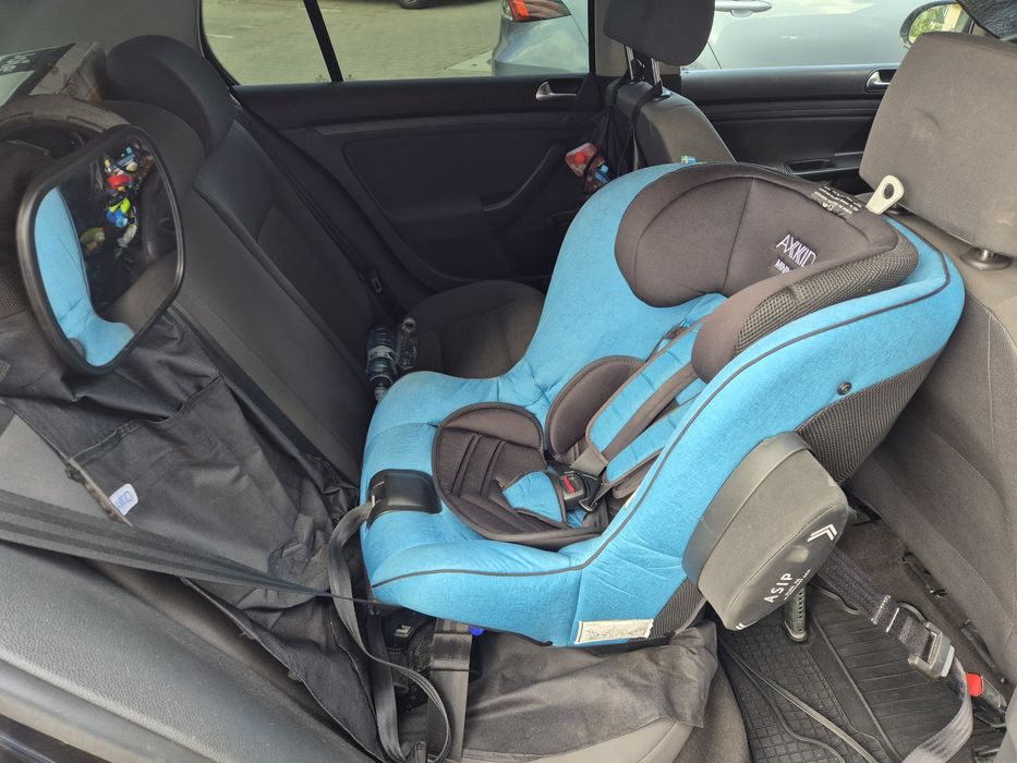 Scaun auto copii RF - Axkid Minikid 2.0 - cu accesorii