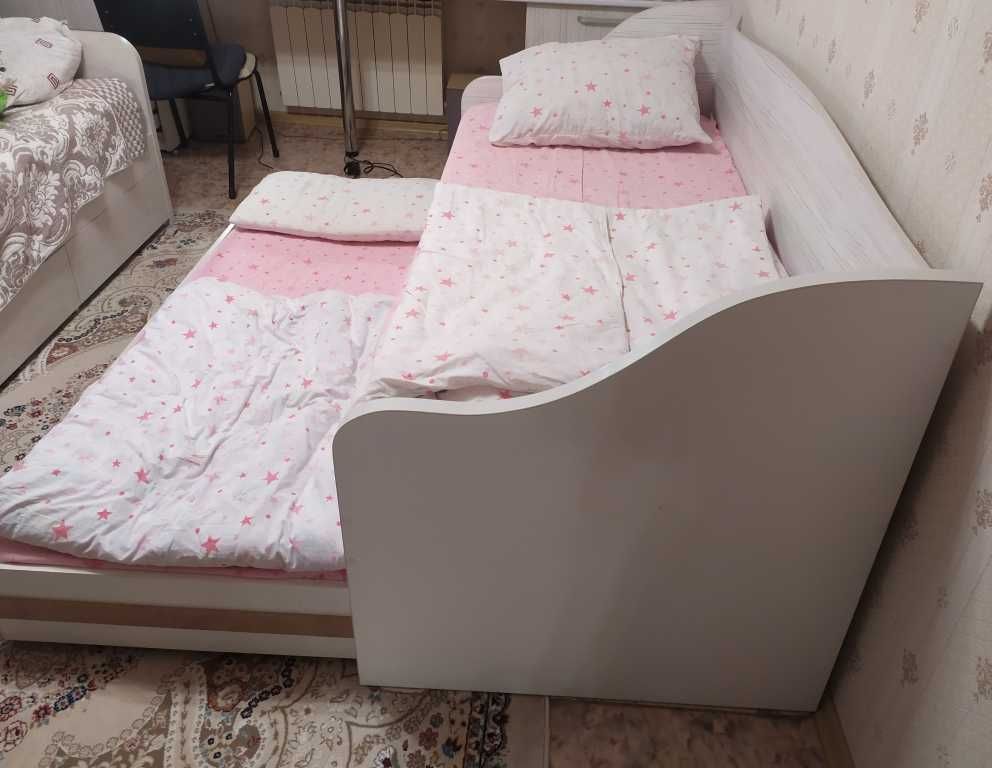 Продам кровать для детей (подростков) на 2 спальных места.