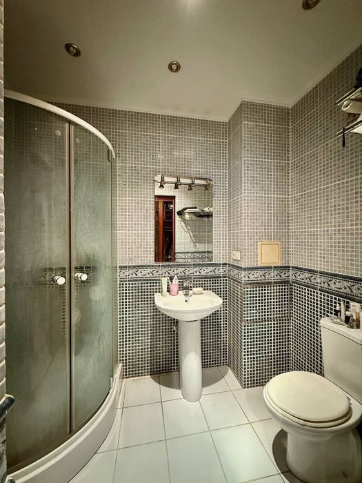 Продаётся 4х комнатная квартира на Ц1,ор Бибигон, МирзоУлугбекский р-н