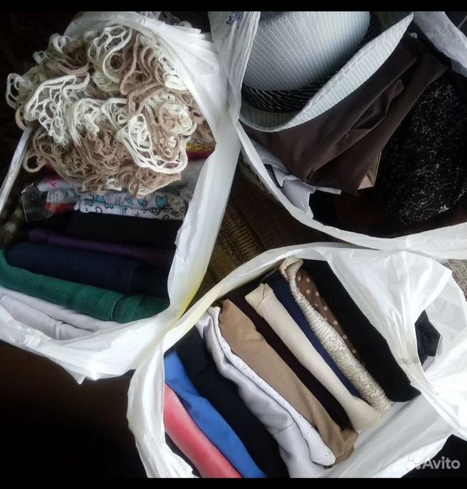 Вещи с пакетом 52,54,56 размера