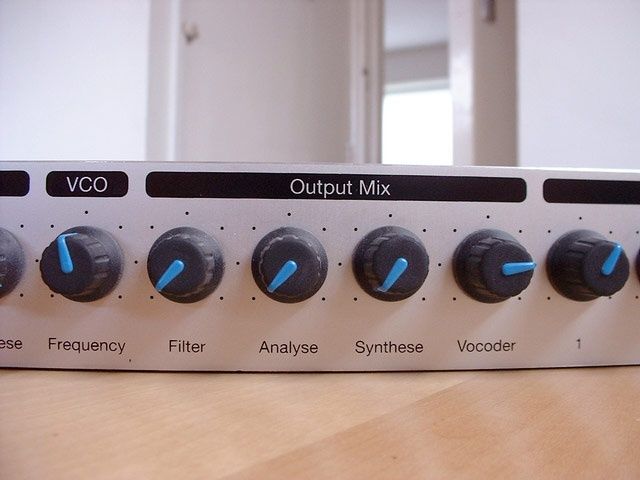 Vocoder MAM VF-11 Вокодер