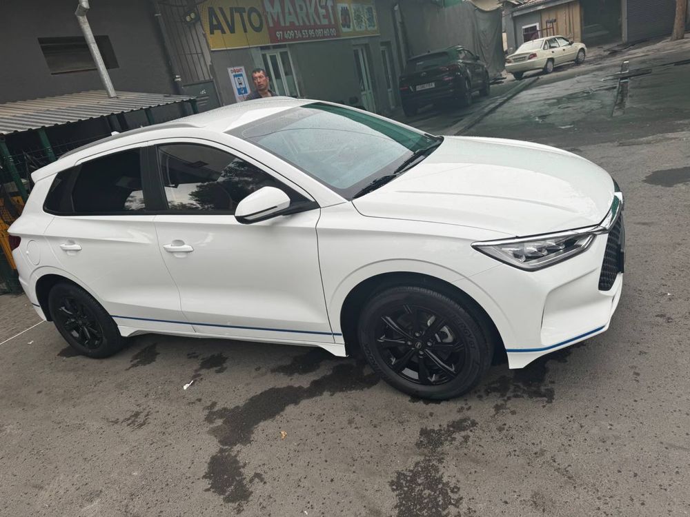 BYD E 2 sotiladi holati yahshi