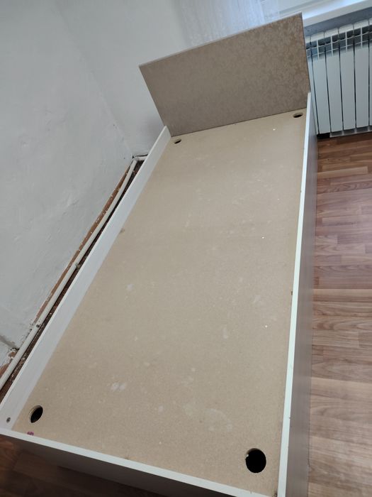 Продам шкаф и кровать