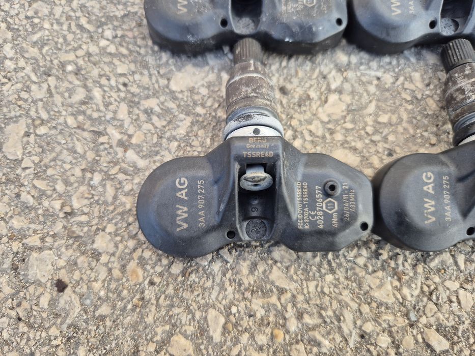 4бр. TPMS Датчици вентили VW сензори налягане гуми