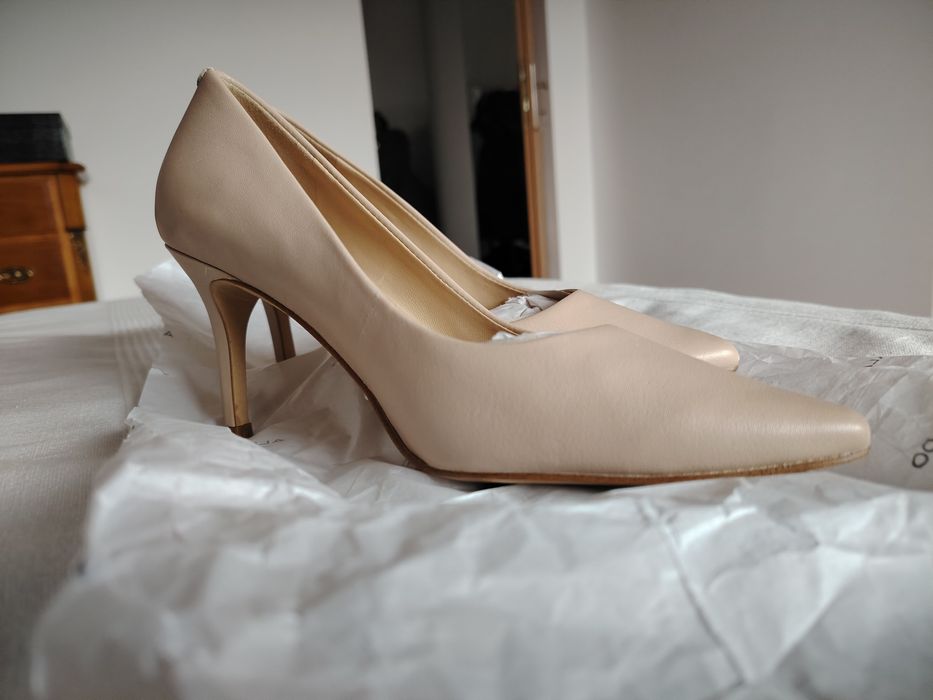 Pantofi din piele Aldo 37