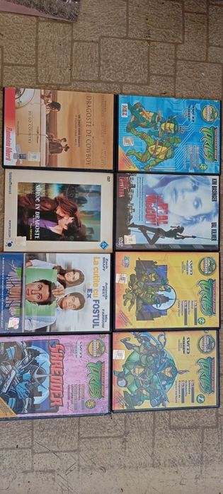 Cd-uri  DVD-uri filme lot 38 Bucati