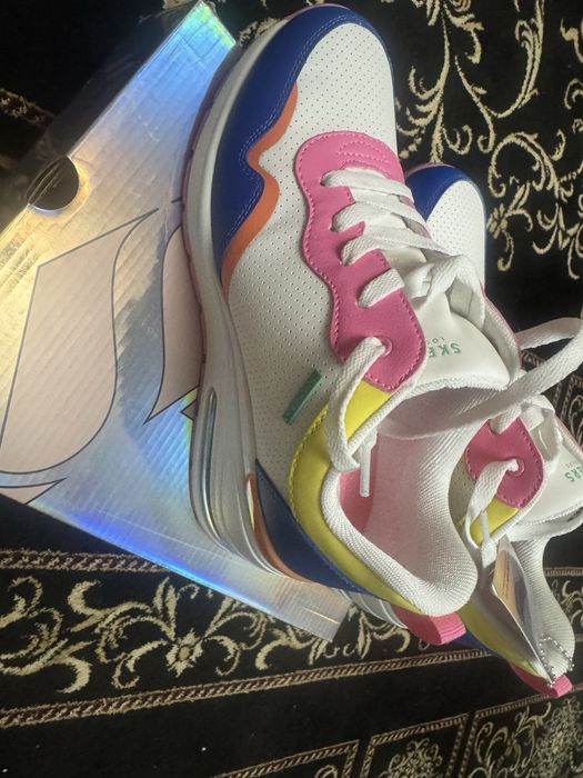 Кроссовки SKECHERS