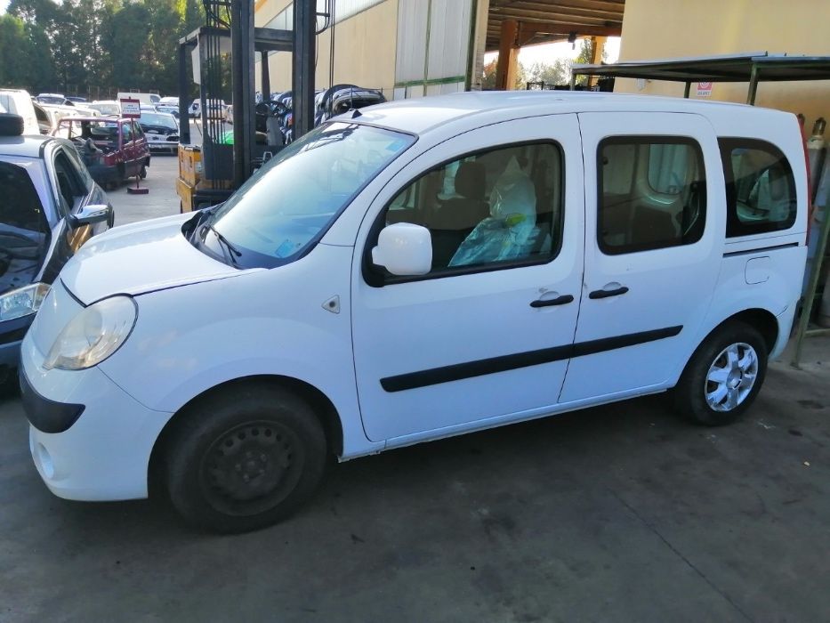 renault kangoo 2013 1.5 tdci /Рено канго 2013г 1.5 тдци на части