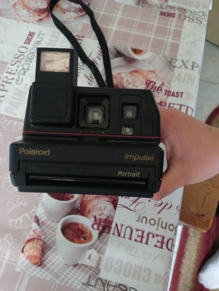 Polaroid impulse 600 plus