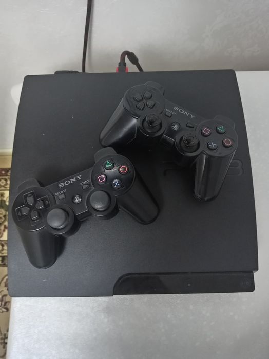 Продам PlayStation 3 slim