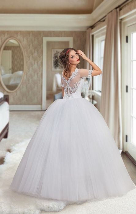 Свадебное платье