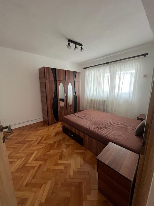 De inchiriat apartament cu 2 camere, ultracentral - Hateg