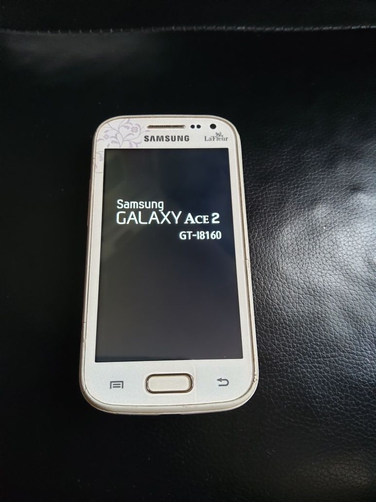 Samsung galaxy ace 2 LaFleur телефони