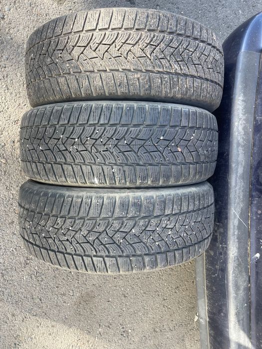 Cauciucuri de iarnă 195/55/16 dunlop