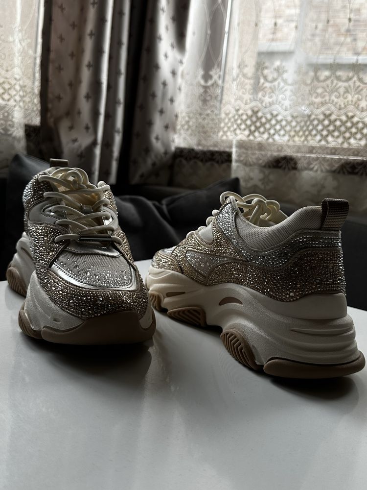 Обувки Steve Madden
