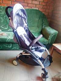 Детская коляска для малышей