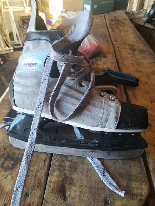Коньки разные размеры по 5тыс