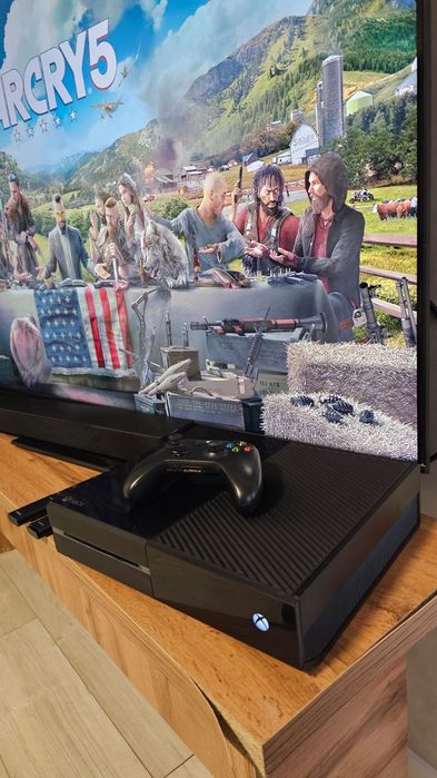 Продаю X - Box One Fat 500GB