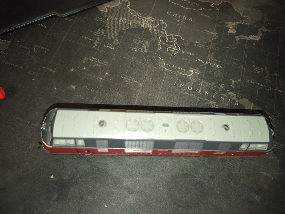 Locomotiva trenuleț Roco v200 035  dc in stare buna digitala