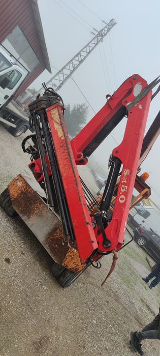 Кран Ивеко KLM Crane Group Italia