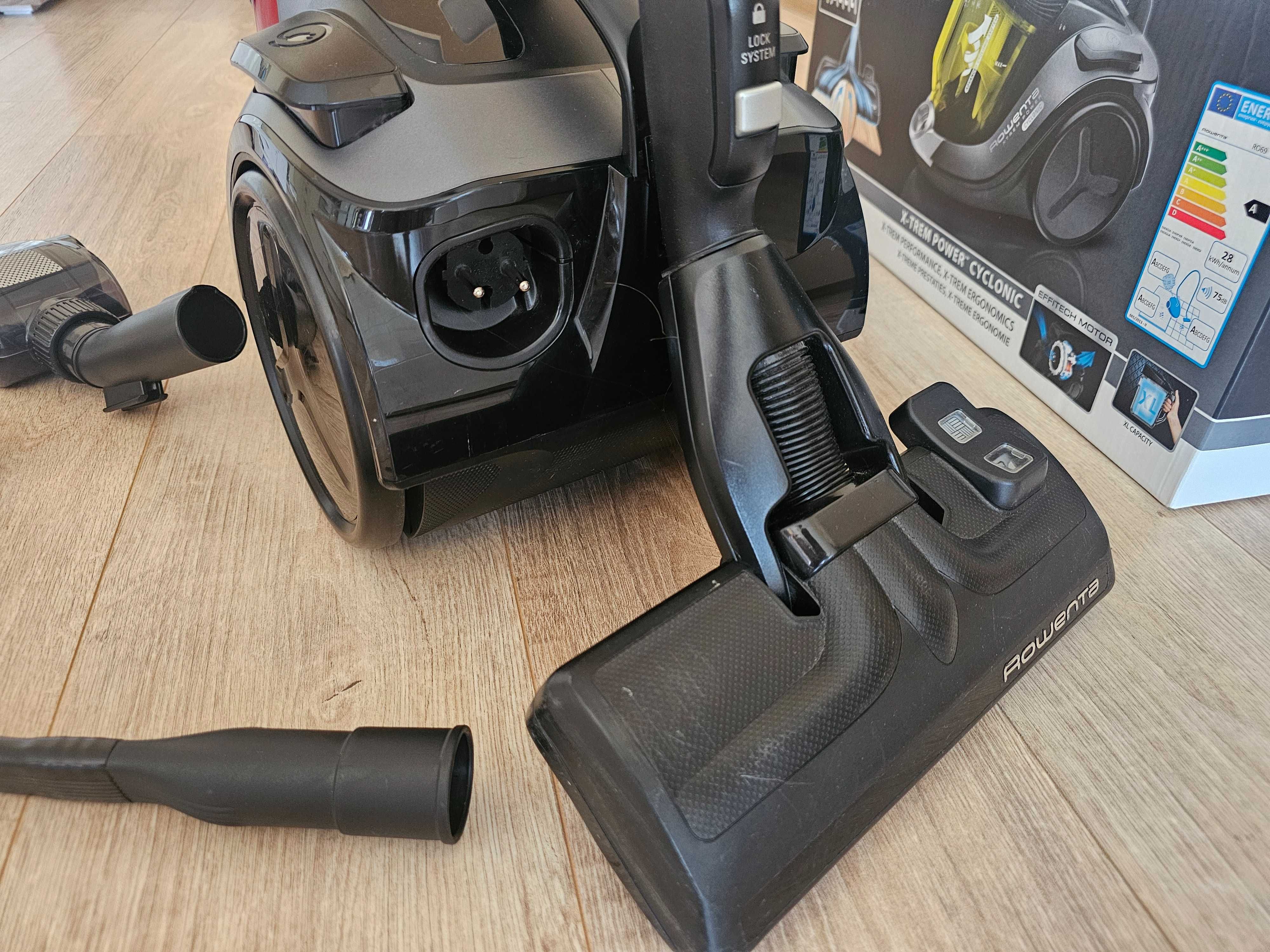 Прахосмукачка Rowenta Silence Force Cyclonic