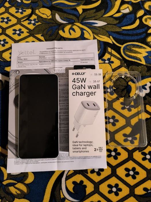 Продава,бартерНовNothing Phone 3(a) Pro 5G