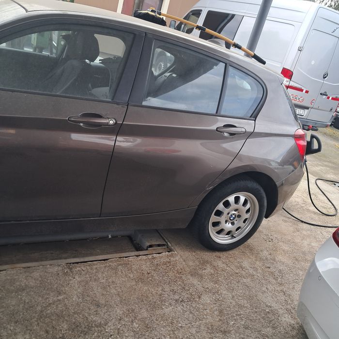Dezmembrez BMW seria 1 F20 an 2014