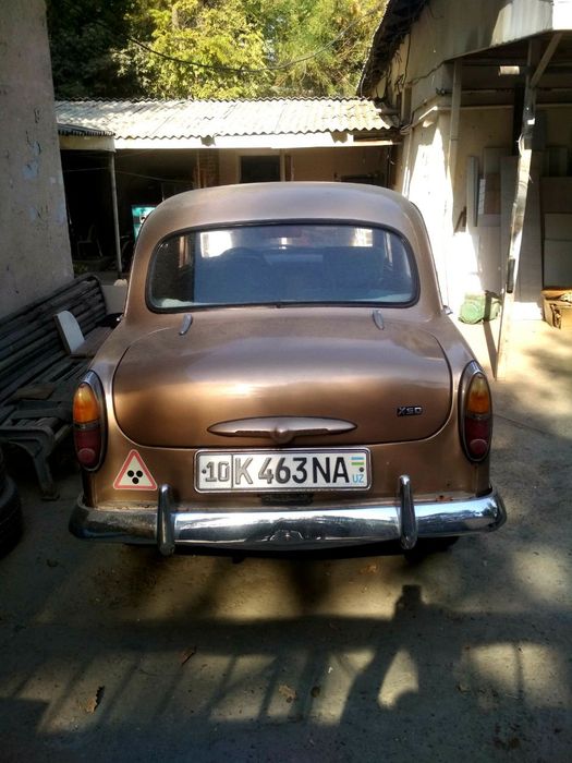 Продается автомобиль москвич М407