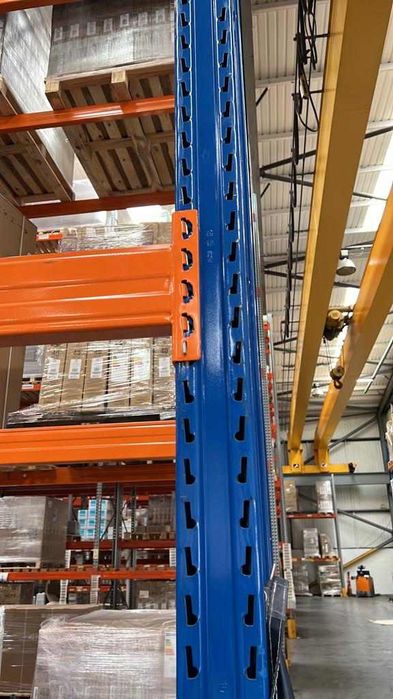 Rafturi metalice industriale