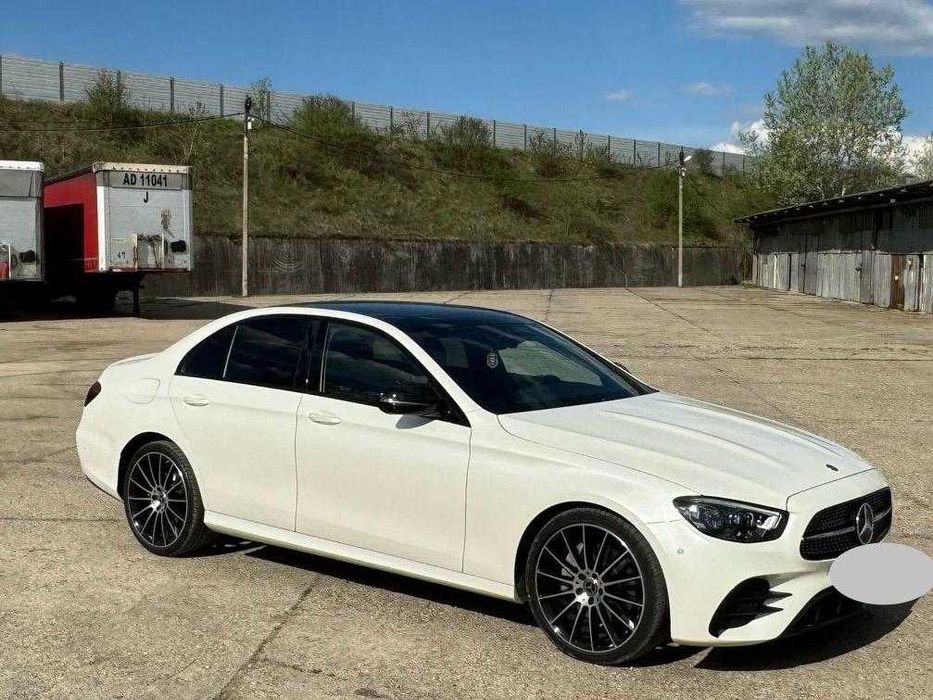 Mercedes Benz E220D 2020.