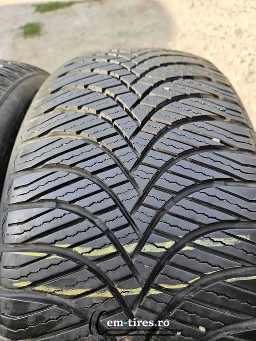 SET 2 Anvelope All Season 235/55 R17 GOODRIDE All season Elite Z401 10
