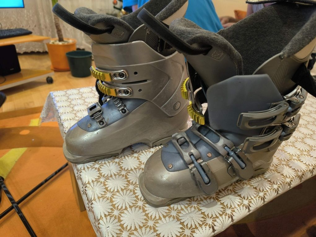 Ски обувки Salomon 24 номер