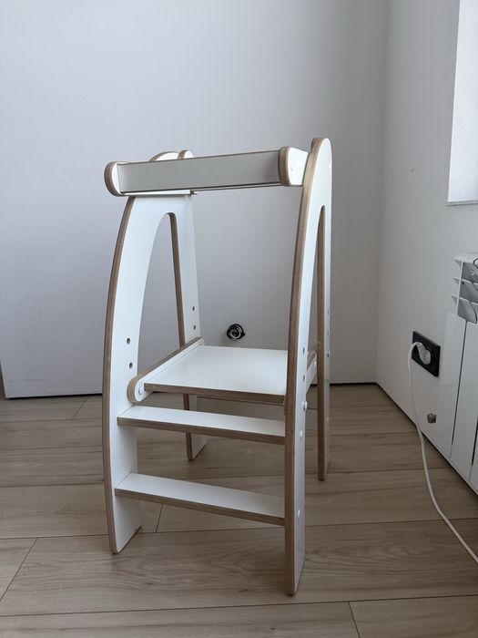 Башня помощника для ребенка