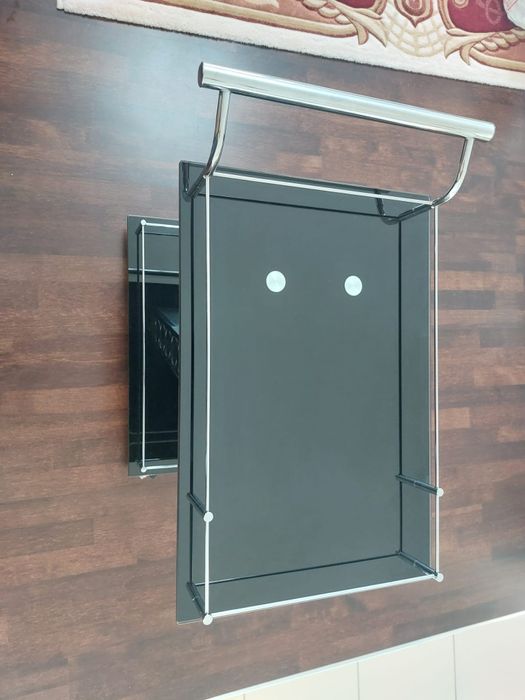 Carucior servire cu suport sticle