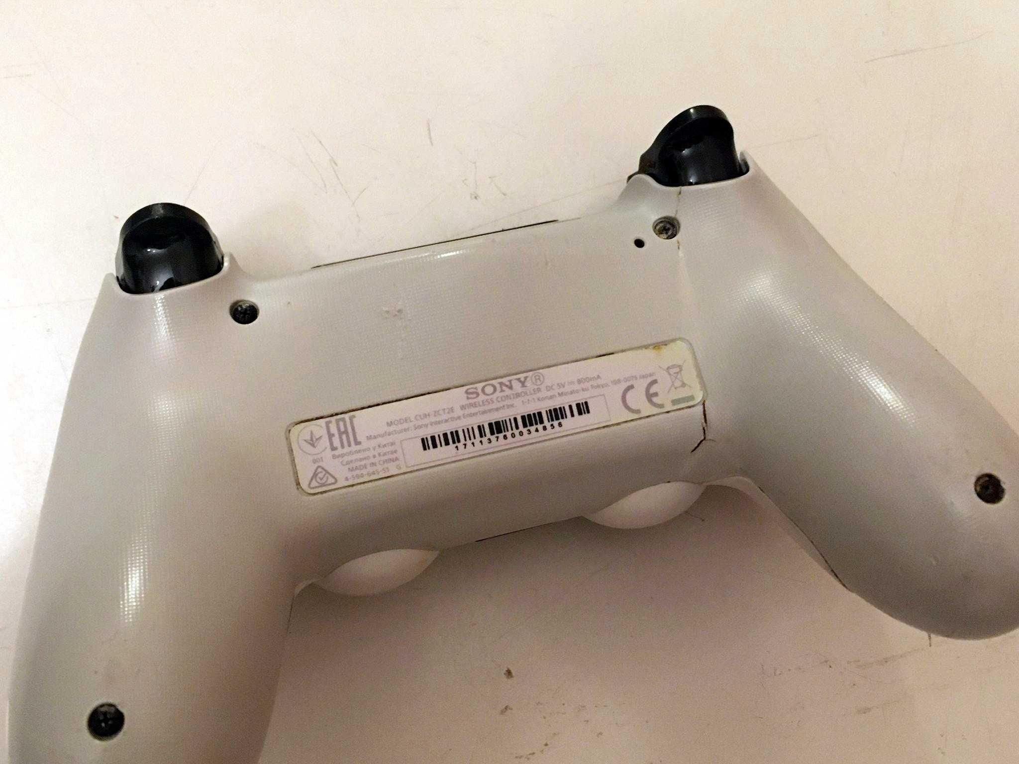 Controller DualShock 4 PlayStation Cu Defect