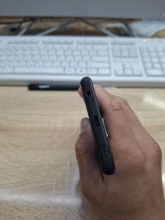Samsung Galaxy A52 4/128 sotiladi