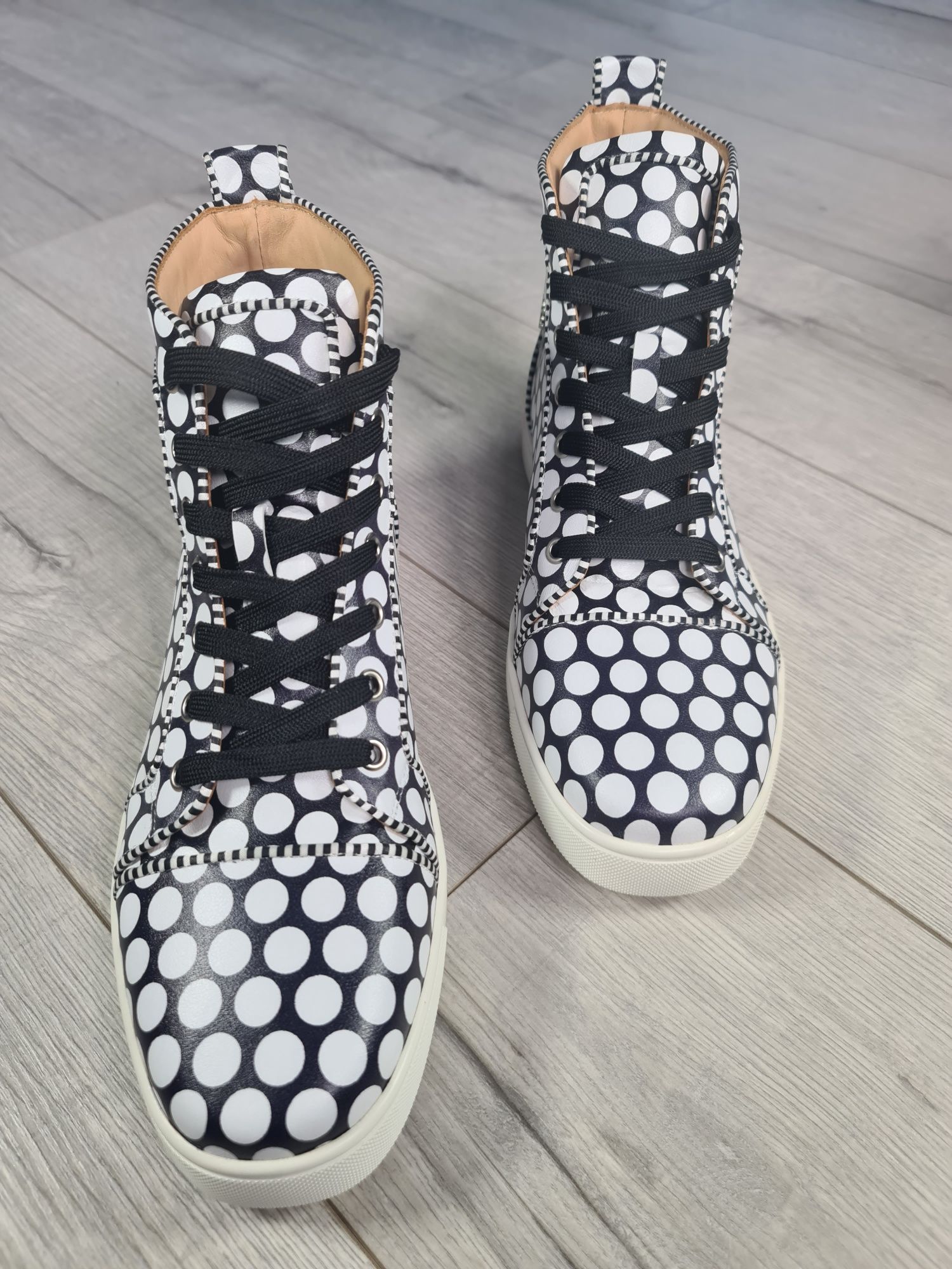 Tenisi-Sneakers-Christian-Louboutin-Model-Nou-Premium-Piele-Noi